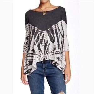 We the Free Gray and White Tie-Dye Top